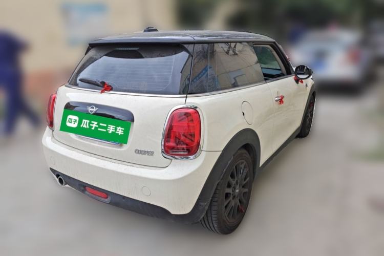 Used MINI 2021 1.5T COOPER Classic Edition Rear Right 45 Deg