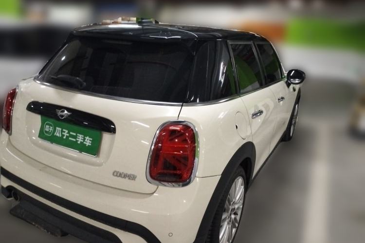 Used MINI 2021 1.5T COOPER Classic Edition Five-Door Version Rear Right 45 Deg