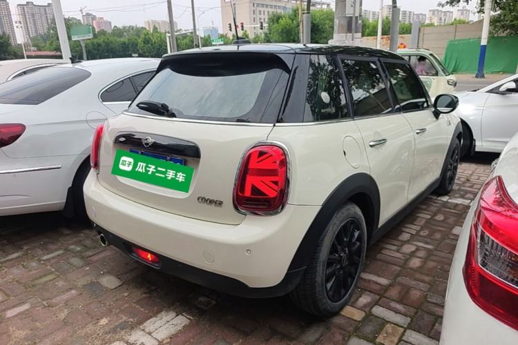 Used MINI 2021 1.5T COOPER Classic Edition Five-Door Version Rear Right 45 Deg