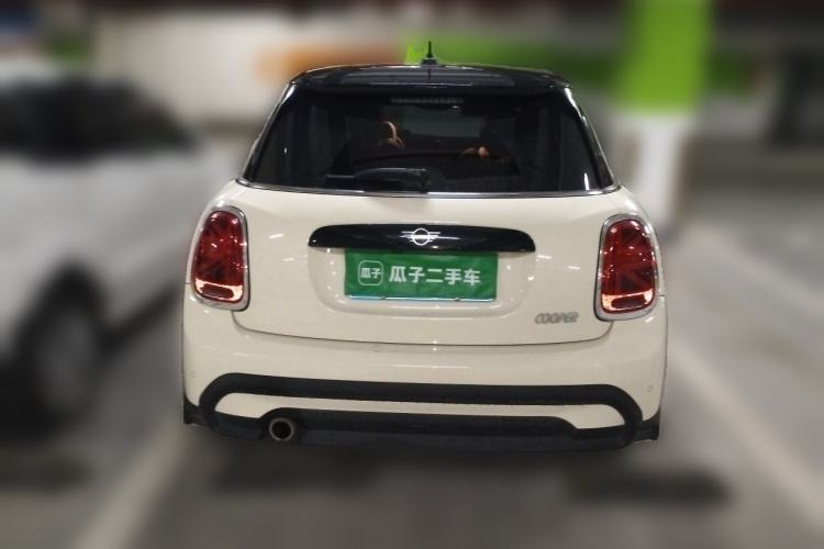 Used MINI 2021 1.5T COOPER Classic Edition Five-Door Version Rear