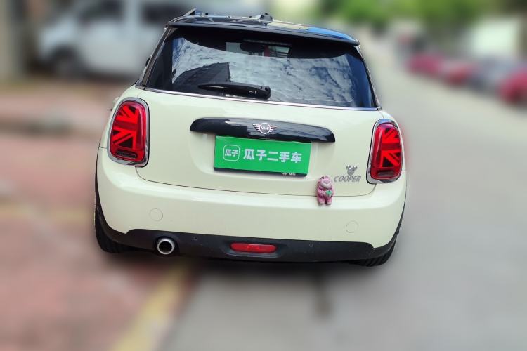 Used MINI 2021 1.5T COOPER Classic Edition Rear