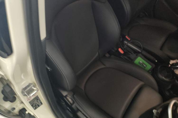 Used MINI 2021 1.5T COOPER Classic Edition Five-Door Version Right Front Seat
