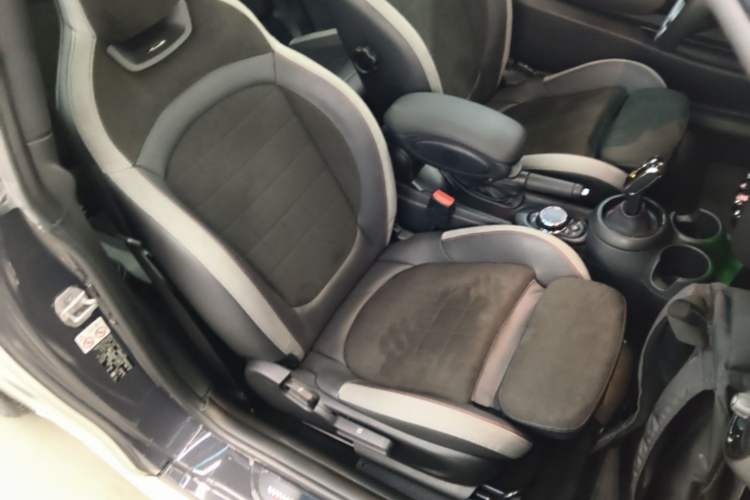 Used MINI 2021 2.0T COOPER S Racing Driver Right Front Seat