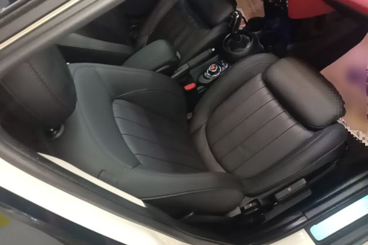 Used MINI 2021 2.0T COOPER S Artist Five-Door Edition Right Front Seat