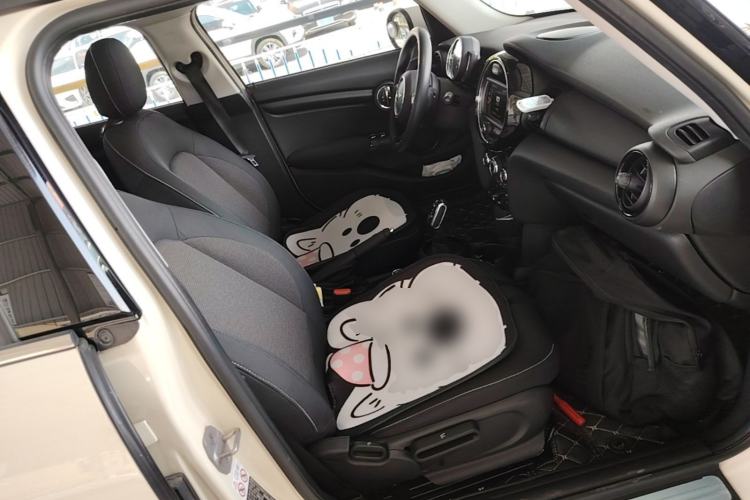 Used MINI 2021 1.5T ONE Five-Door Version Right Front Seat