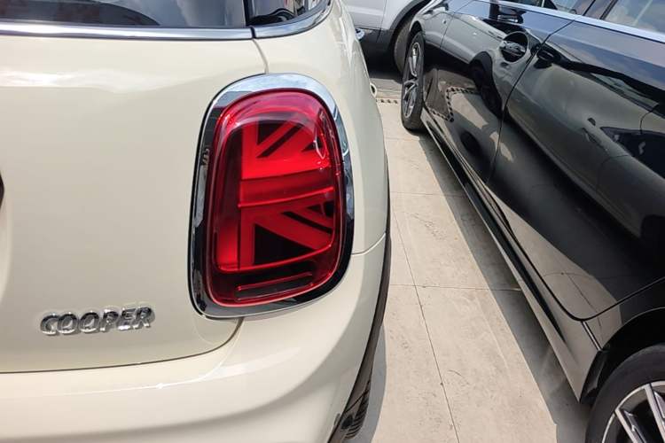 Used MINI 2021 1.5T COOPER Racing Driver Right Rear Taillight