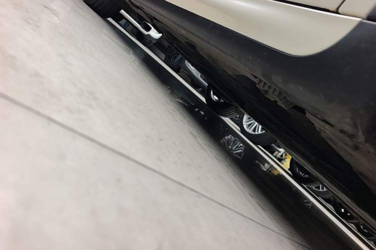 Used MINI 2021 1.5T COOPER Racing Driver Right Side Sill