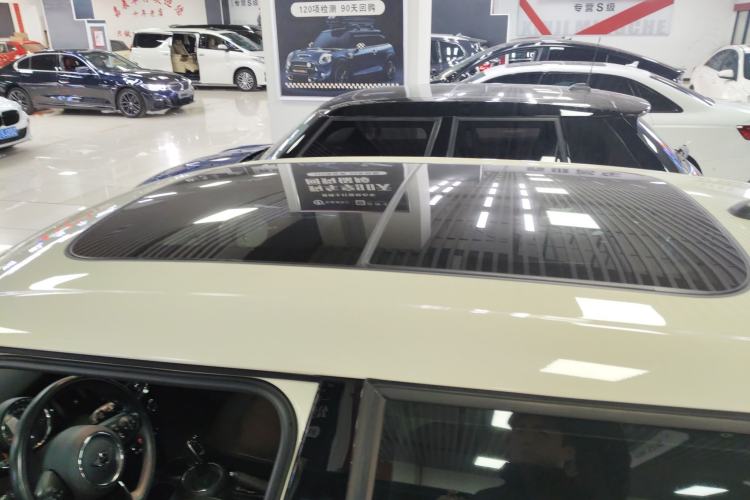 Used MINI 2021 1.5T ONE PLUS Five-Door Edition Roof