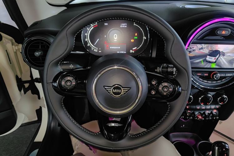 Used MINI 2021 1.5T COOPER Artist Steering Wheel