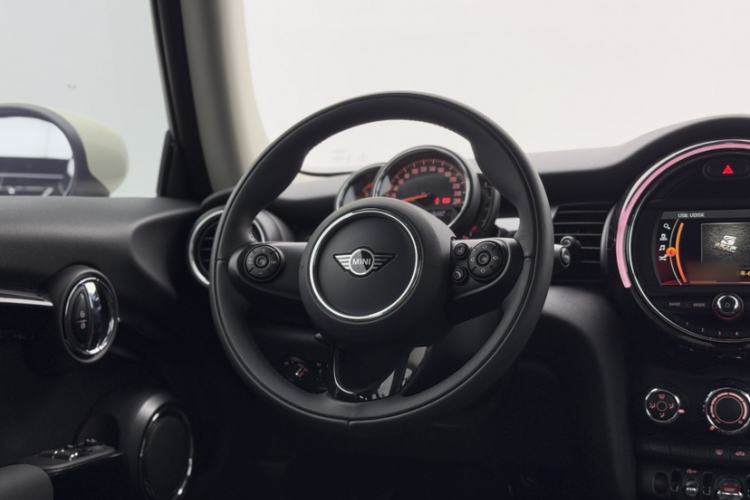 Used MINI 2021 1.5T ONE PLUS Steering Wheel