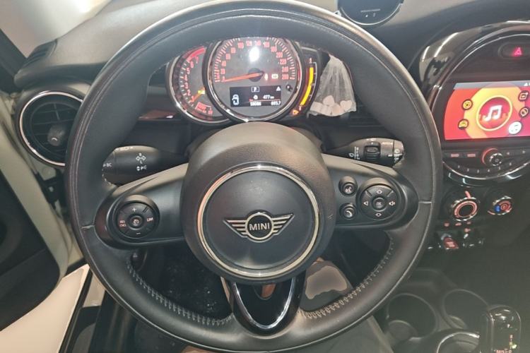 Used MINI 2021 1.5T ONE PLUS Steering Wheel