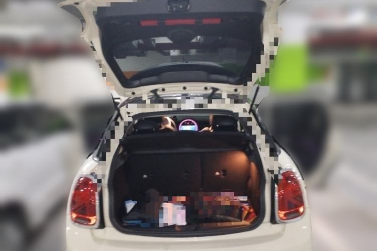 Used MINI 2021 1.5T COOPER Classic Edition Five-Door Version Trunk