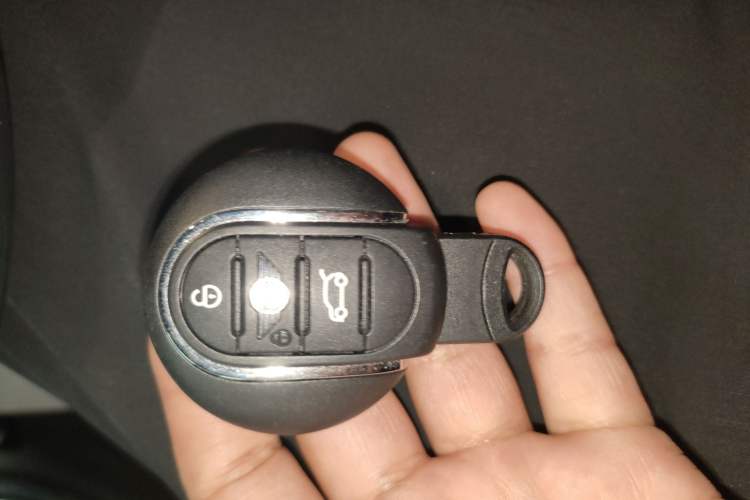 Used MINI 2021 1.5T COOPER Classic Edition Five-Door Version Vehicle Key