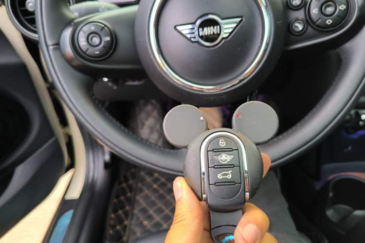 Used MINI 2021 1.5T COOPER Classic Edition Vehicle Key
