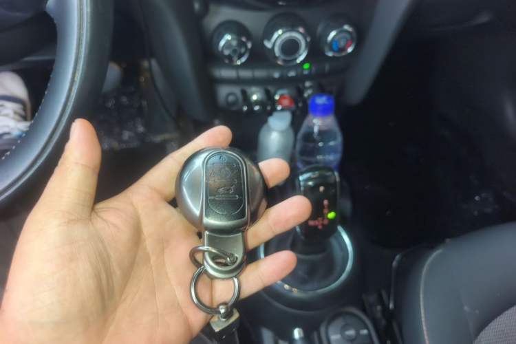 Used MINI 2021 1.5T ONE PLUS Vehicle Key