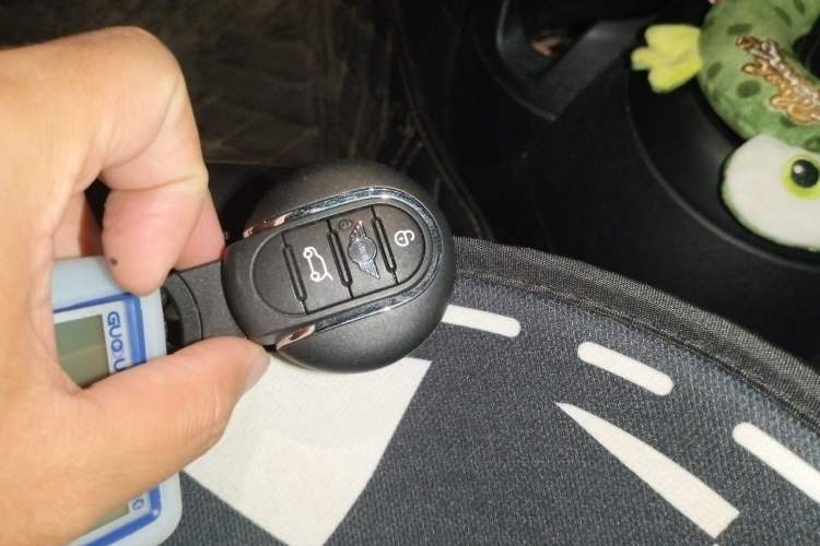 Used MINI 2021 1.5T COOPER Classic Edition Five-Door Version Vehicle Key