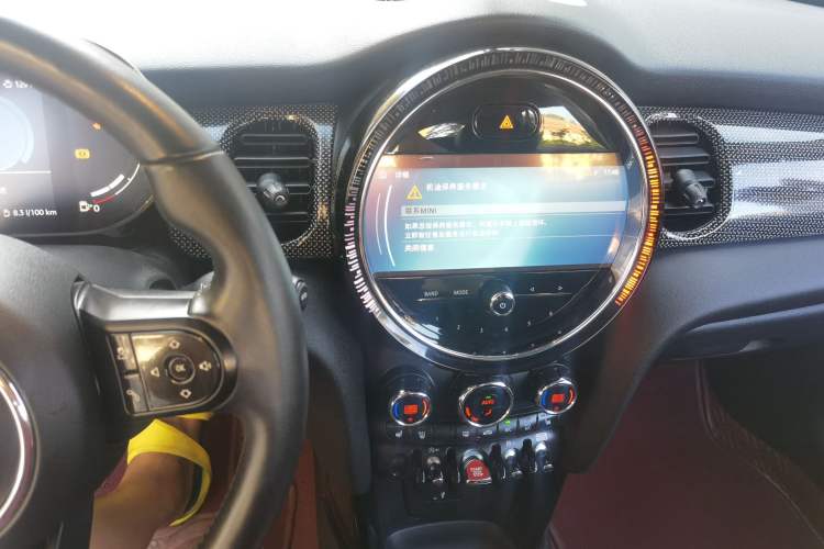 Used MINI 2021 1.5T COOPER Classic Edition Audio And AC Panel