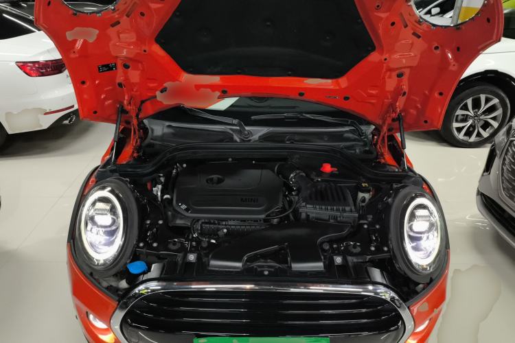 Used MINI 2021 1.5T COOPER Classic Edition Five-Door Version Engine Bay