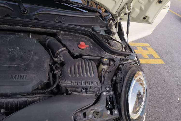 Used MINI 2021 1.5T COOPER Classic Edition Engine Bay Left