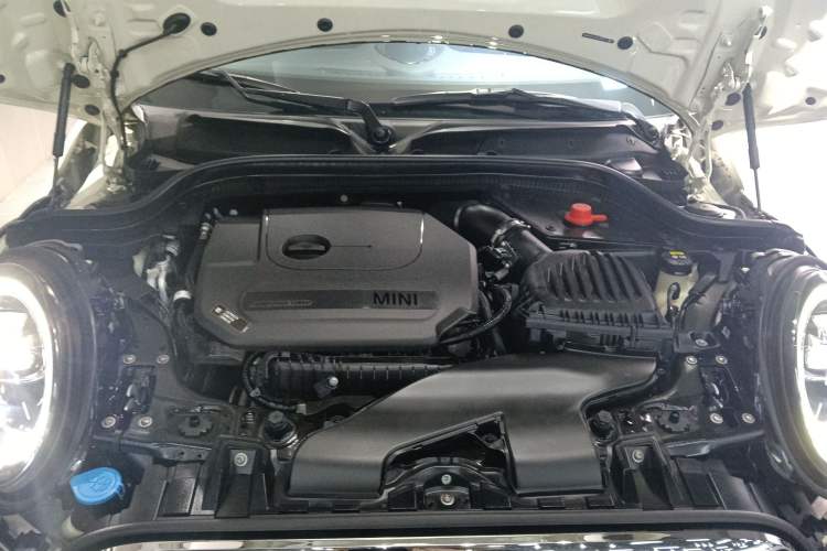 Used MINI 2021 1.5T COOPER Classic Edition Engine Bay