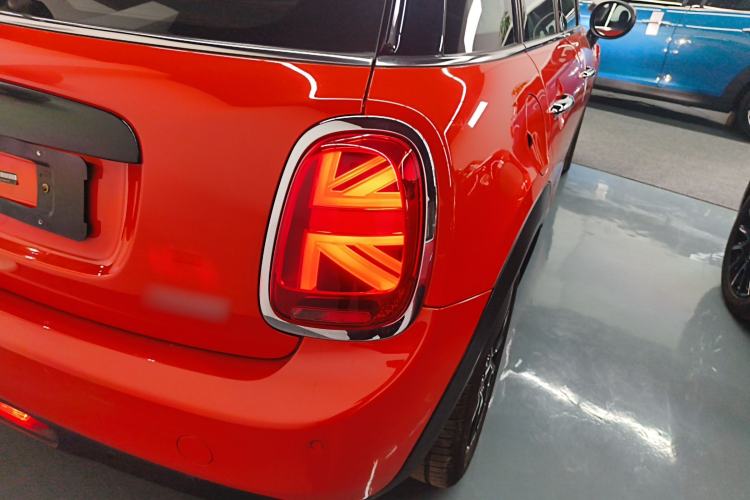 Used MINI 2021 1.5T COOPER Classic Edition Five-Door Version Exterior 3