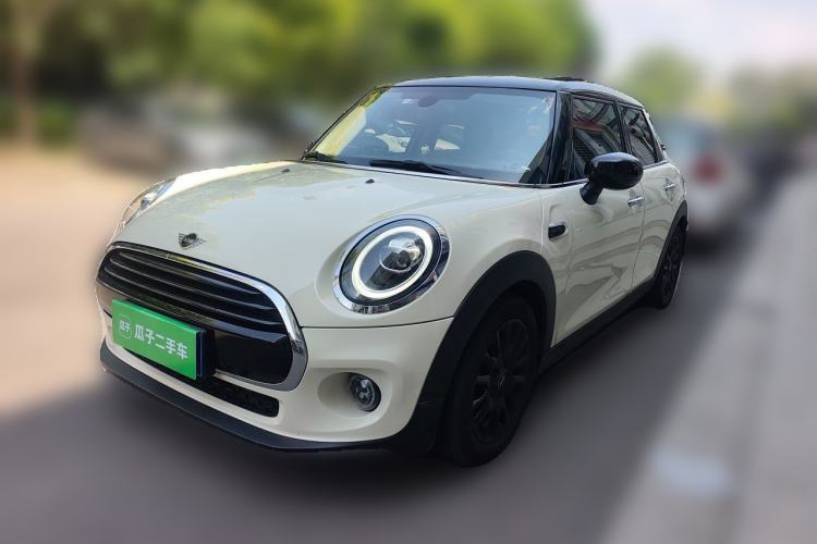 Used MINI 2021 1.5T COOPER Classic Edition Five-Door Version Guazi used car, China used car export, Used car for sale, Used cars, Cheapest cars for sale