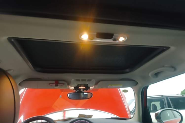 Used MINI 2021 1.5T COOPER Classic Edition Five-Door Version Headliner