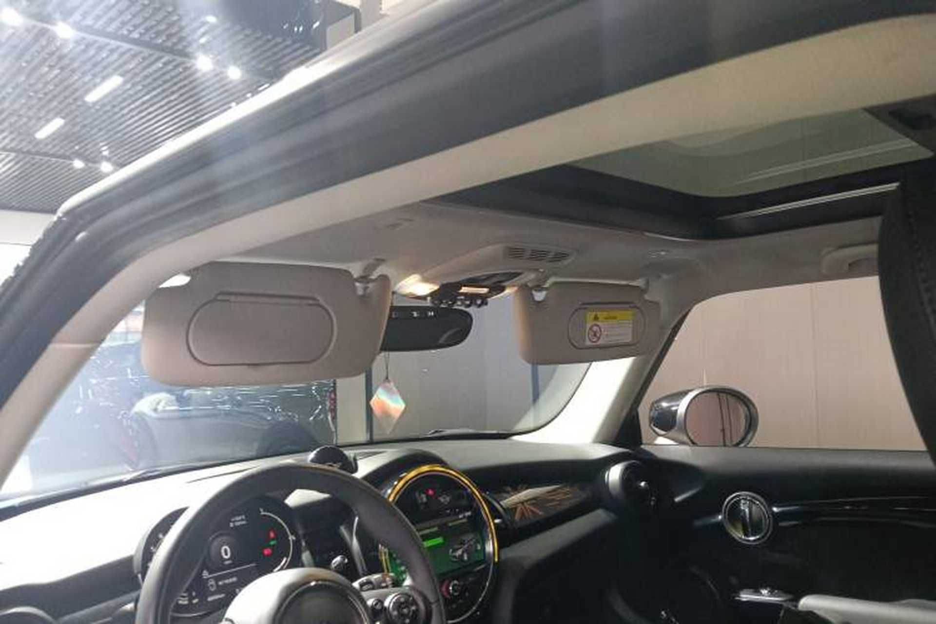 Used MINI 2021 1.5T COOPER Classic Edition Headliner