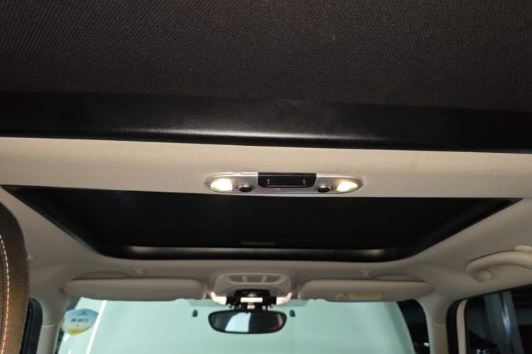 Used MINI 2021 1.5T ONE Five-Door Version Headliner