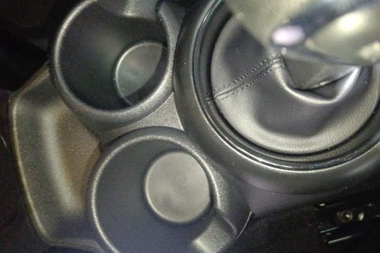 Used MINI 2021 1.5T COOPER Classic Edition Interior 1