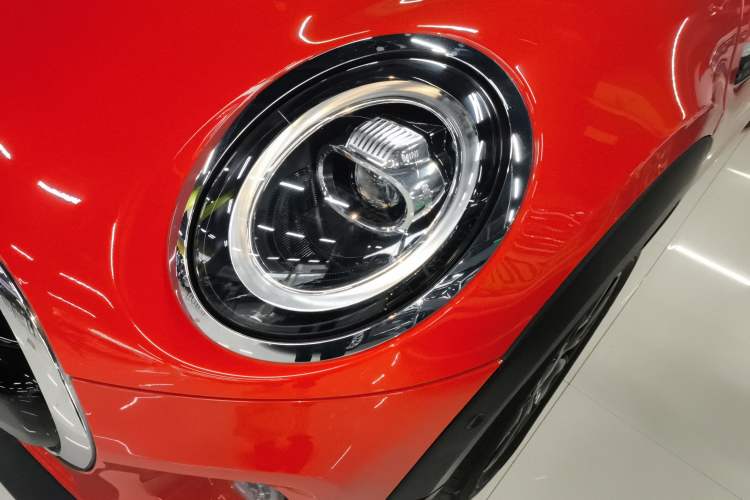 Used MINI 2021 1.5T COOPER Classic Edition Five-Door Version Left Front Headlight