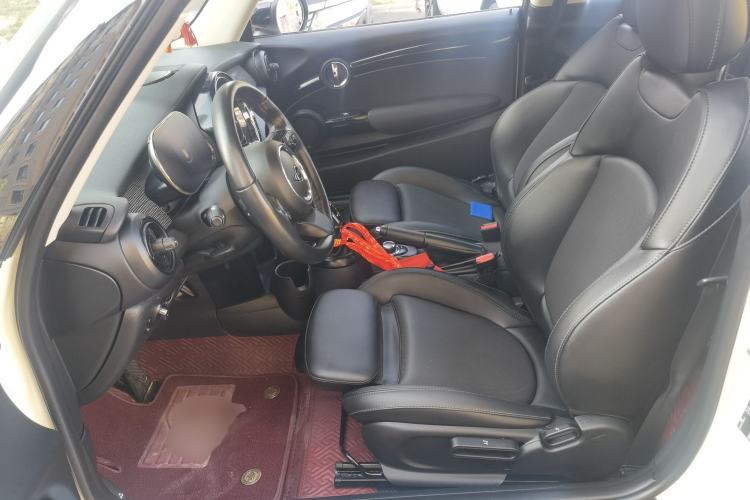 Used MINI 2021 1.5T COOPER Classic Edition Left Front Seat