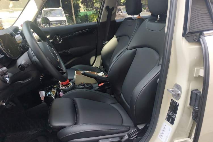 Used MINI 2021 1.5T COOPER Classic Edition Five-Door Version Left Front Seat