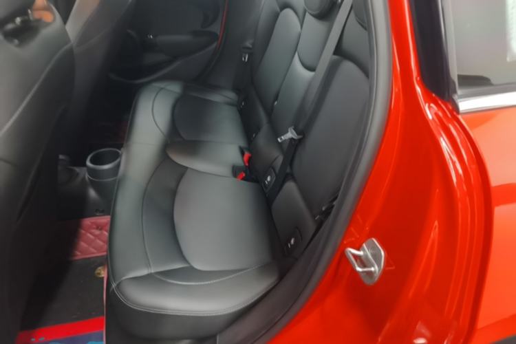 Used MINI 2021 1.5T COOPER Classic Edition Five-Door Version Left Rear Seat