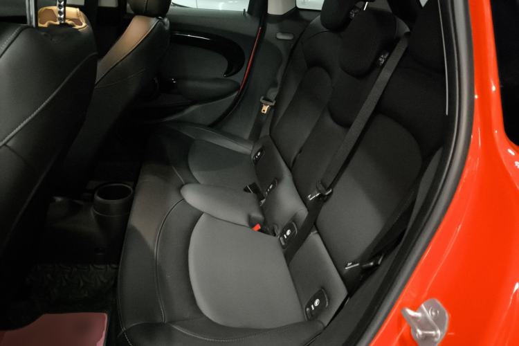Used MINI 2021 1.5T COOPER Classic Edition Five-Door Version Left Rear Seat