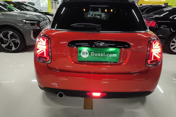 Used MINI 2021 1.5T COOPER Classic Edition Five-Door Version Rear