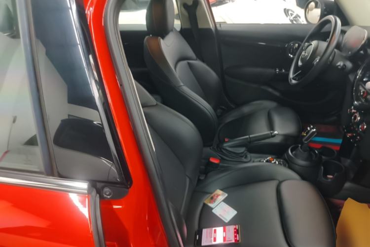 Used MINI 2021 1.5T COOPER Classic Edition Five-Door Version Right Front Seat