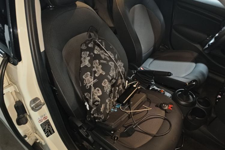 Used MINI 2021 1.5T ONE Five-Door Version Right Front Seat