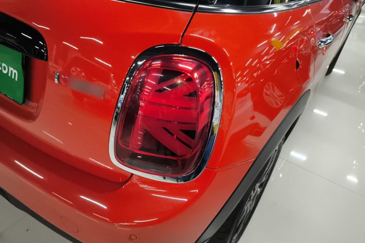 Used MINI 2021 1.5T COOPER Classic Edition Five-Door Version Right Rear Taillight