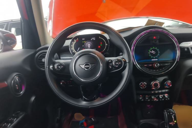 Used MINI 2021 1.5T COOPER Classic Edition Five-Door Version Steering Wheel