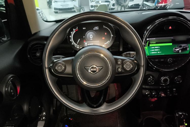 Used MINI 2021 1.5T COOPER Classic Edition Five-Door Version Steering Wheel