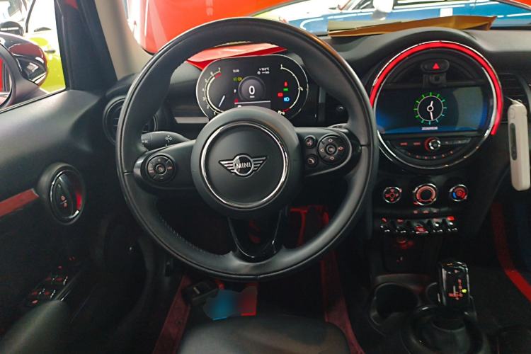 Used MINI 2021 1.5T COOPER Classic Edition Five-Door Version Steering Wheel