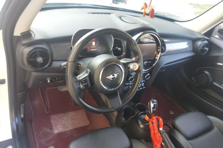 Used MINI 2021 1.5T COOPER Classic Edition Steering Wheel
