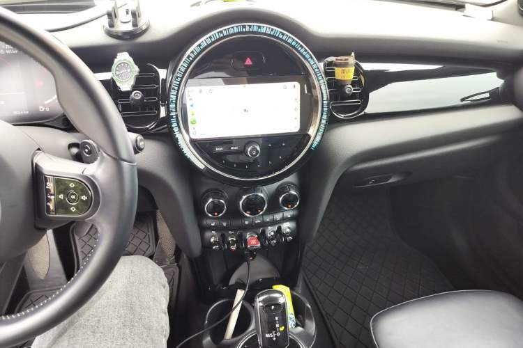 Used MINI 2022 2.0T COOPER S CABRIO Sidewalk Audio And AC Panel