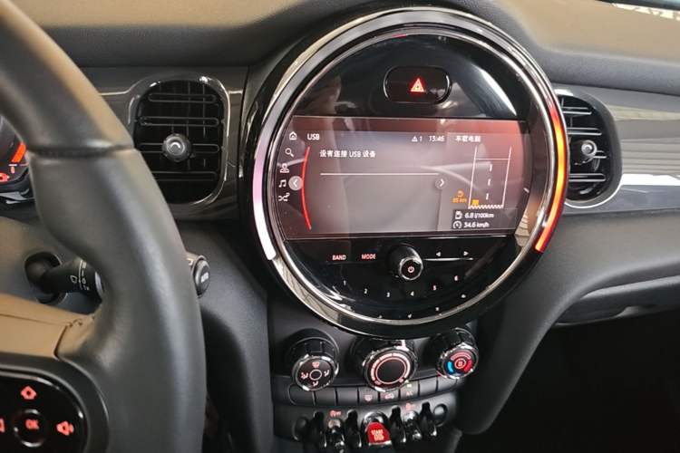 Used MINI 2022 Updated 1.5T ONE Audio And AC Panel