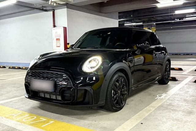 Used MINI 2022 1.5T COOPER Black Badge Special Edition