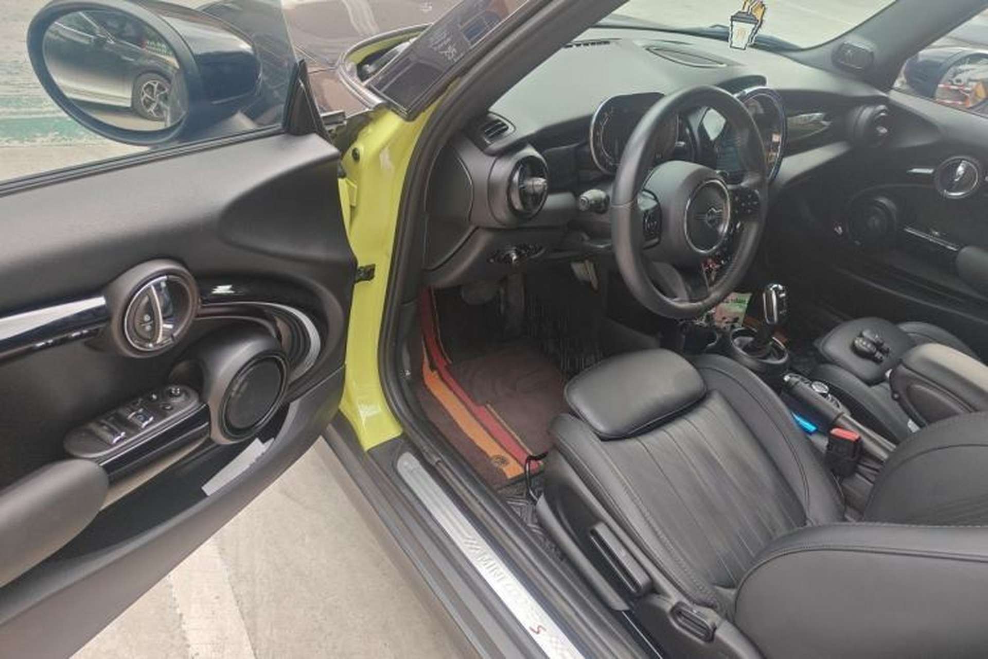 Used MINI 2022 2.0T COOPER S CABRIO Artist Driver Seat