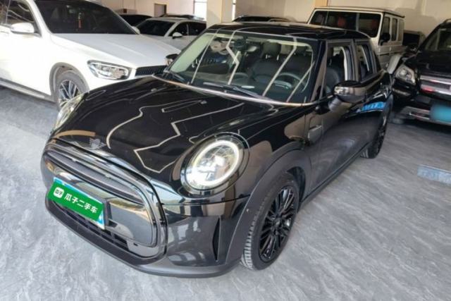 Used MINI 2022 Updated 1.5T COOPER Artist Five-Door Edition