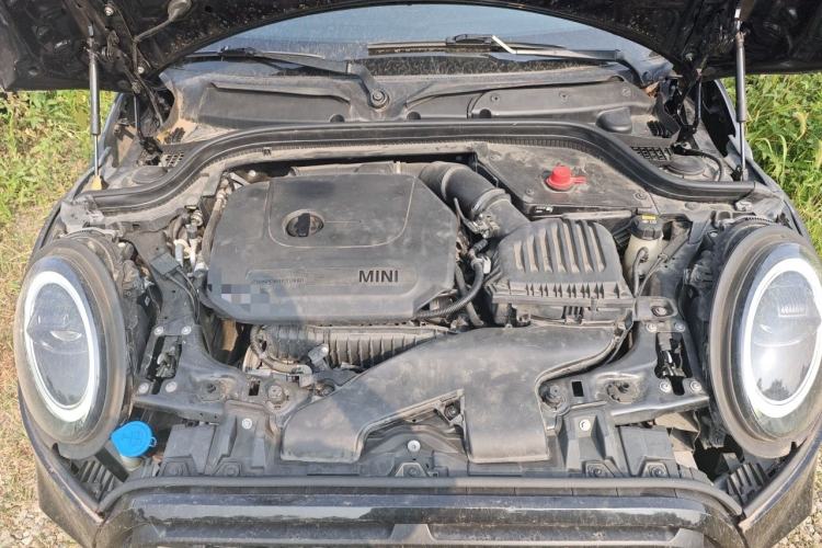 Used MINI 2022 1.5T COOPER Black Badge Special Edition Engine Bay