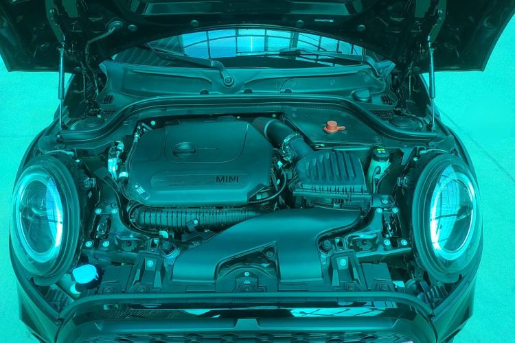 Used MINI 2022 2.0T COOPER S Racing Driver Engine Bay